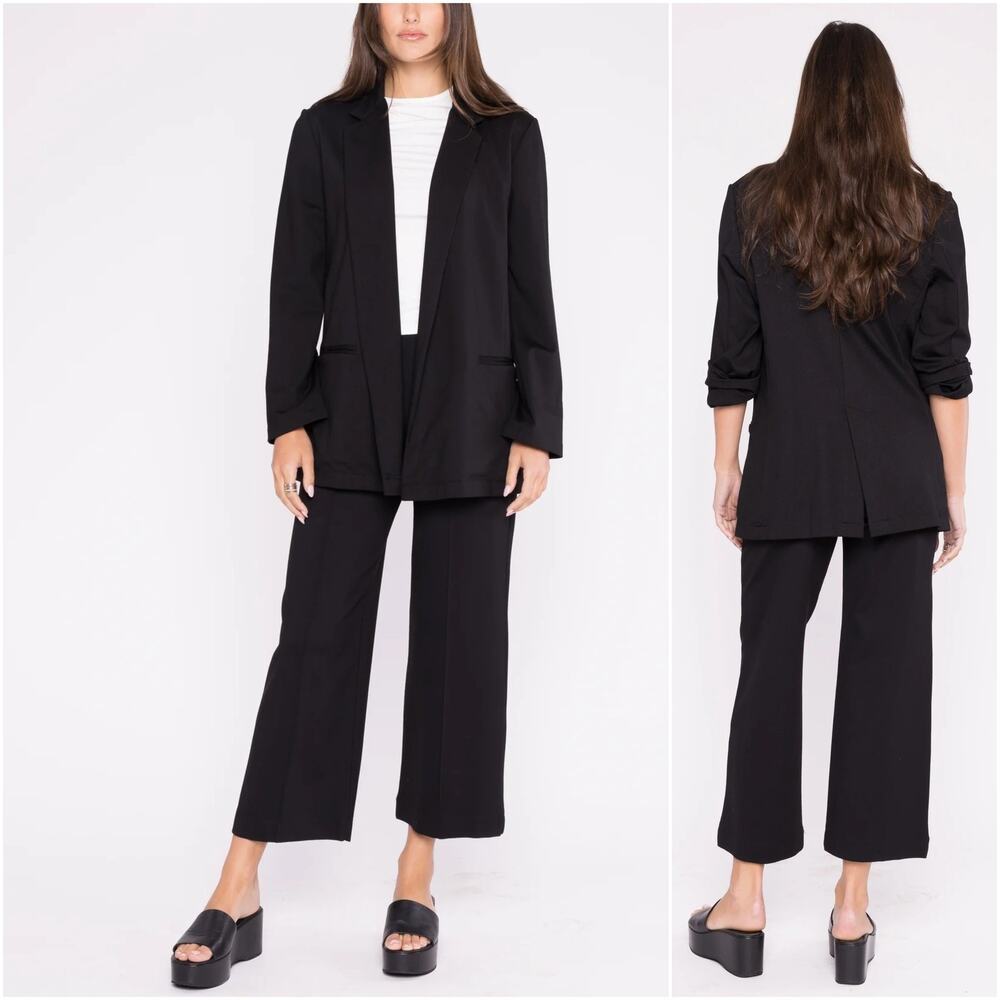 RIPLEY RADER Black Ponte Knit Straight Leg Pant Cropped size 2 (S)